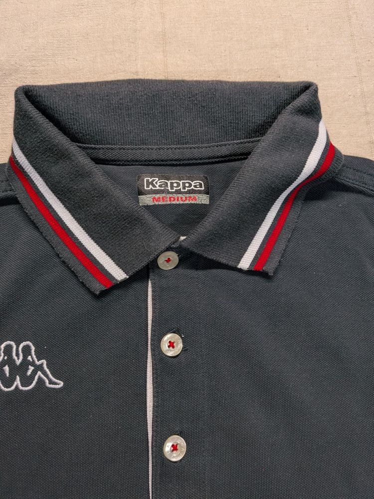 Kappa Polo Shirt Black Red White Collar imagen 4